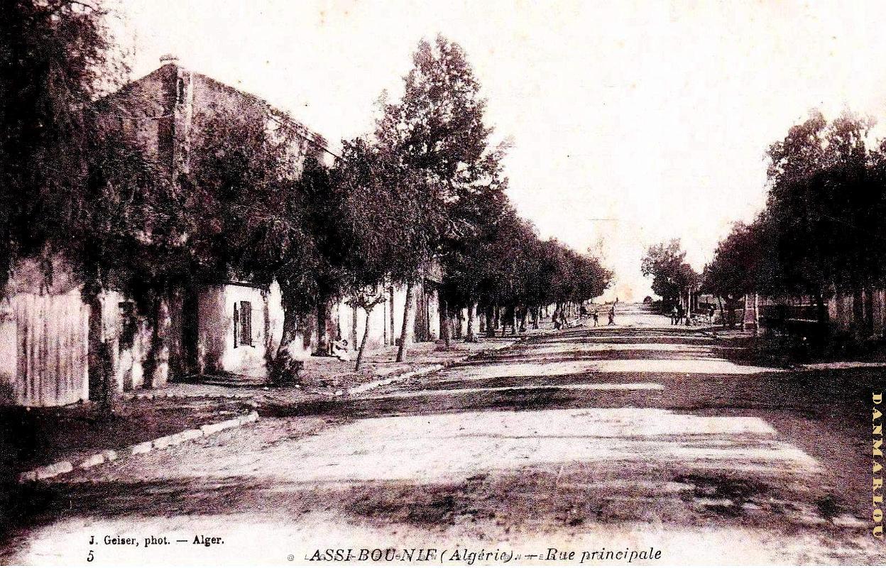 Assi-Bou-Nif - Rue principale.jpg